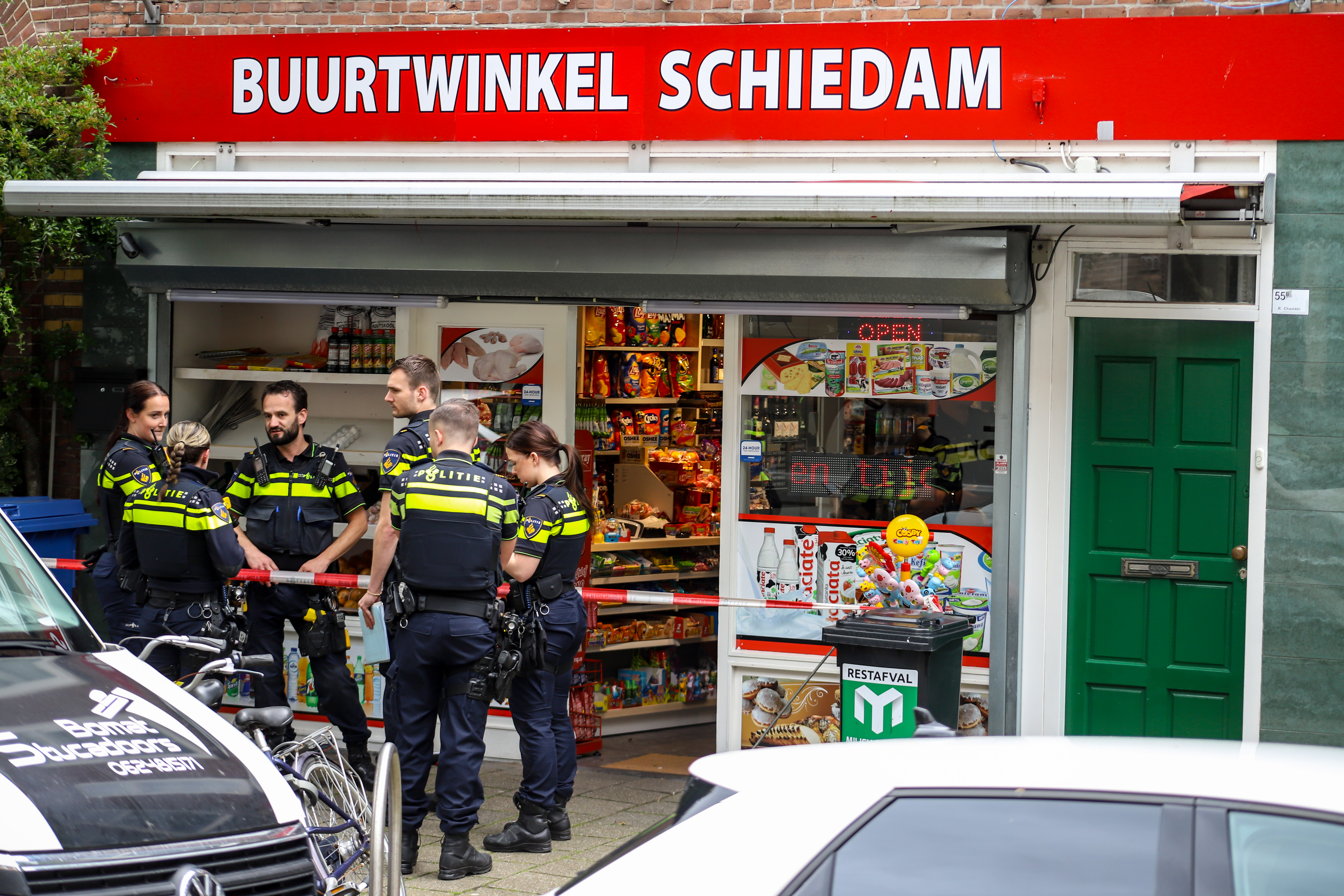 Gewapende overval op buurtsupermarkt Sint Liduinastraat