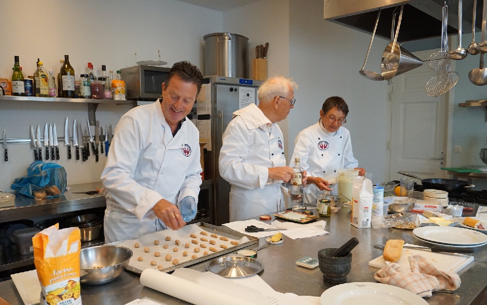 Kennismaken tijdens Brandersfeesten met kookclub