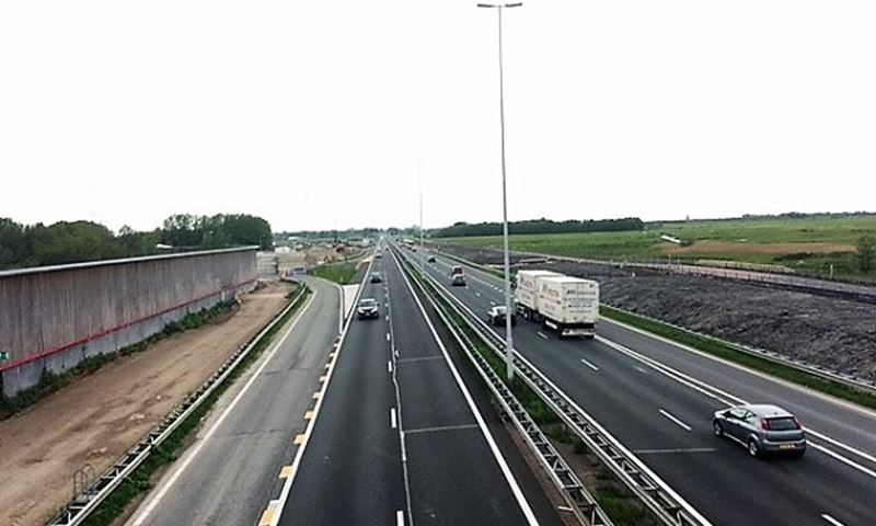 Nachtafsluitingen A20 richting Schiedam tussen Maassluis en Vlaardingen (Holysingel) 
