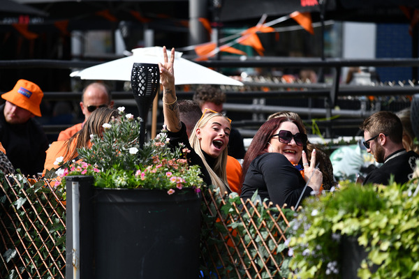 Koningsdag in Schiedam: vol muziek, vrijmarkt & kinderpret