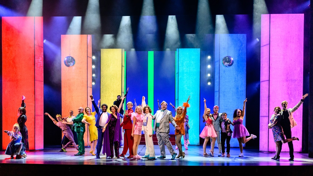 Musical The Prom: actueel thema verpakt in een feest vol humor