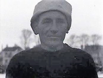 Hij won de Elfstedentocht en was tuinman op Lyceum Schravenlant Schiedam