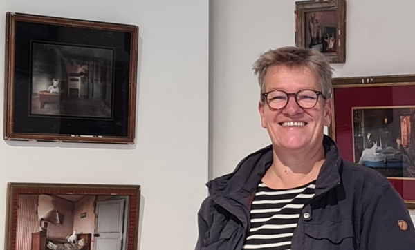 Hond Claire is de ster in urbexfoto's