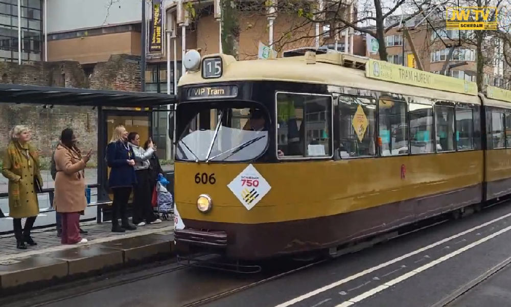 'Iedereen in Schiedam zal in 2025 weleens gratis met deze tram gaan' 
