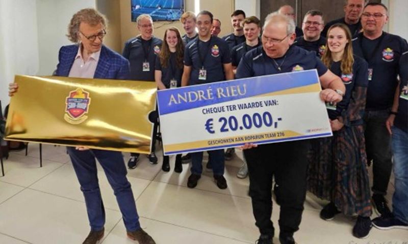 André Rieu brengt Roparunners unieke ervaring én donatie