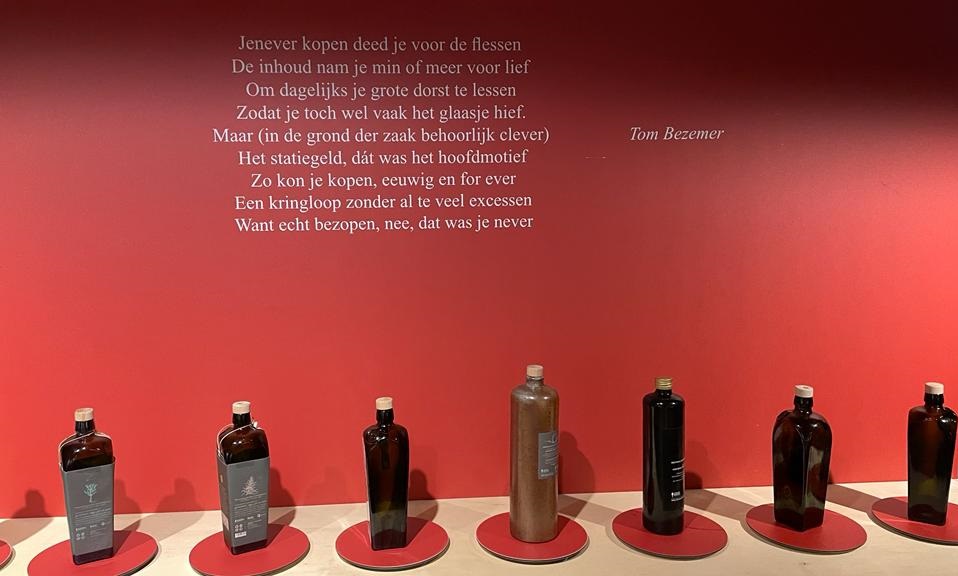 Interactieve tentoonstelling over jeneverpoëzie