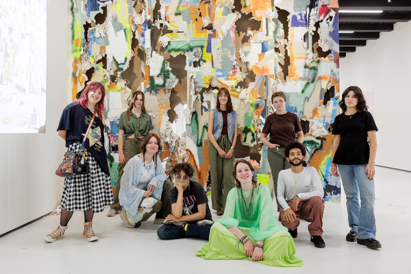 Stedelijk Museum zoekt creatieve en nieuwsgierige jongeren 