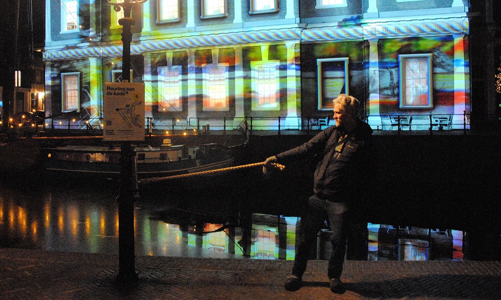 Aldo Hoeben ontwerpt etiket voor 19e Vriendenfles