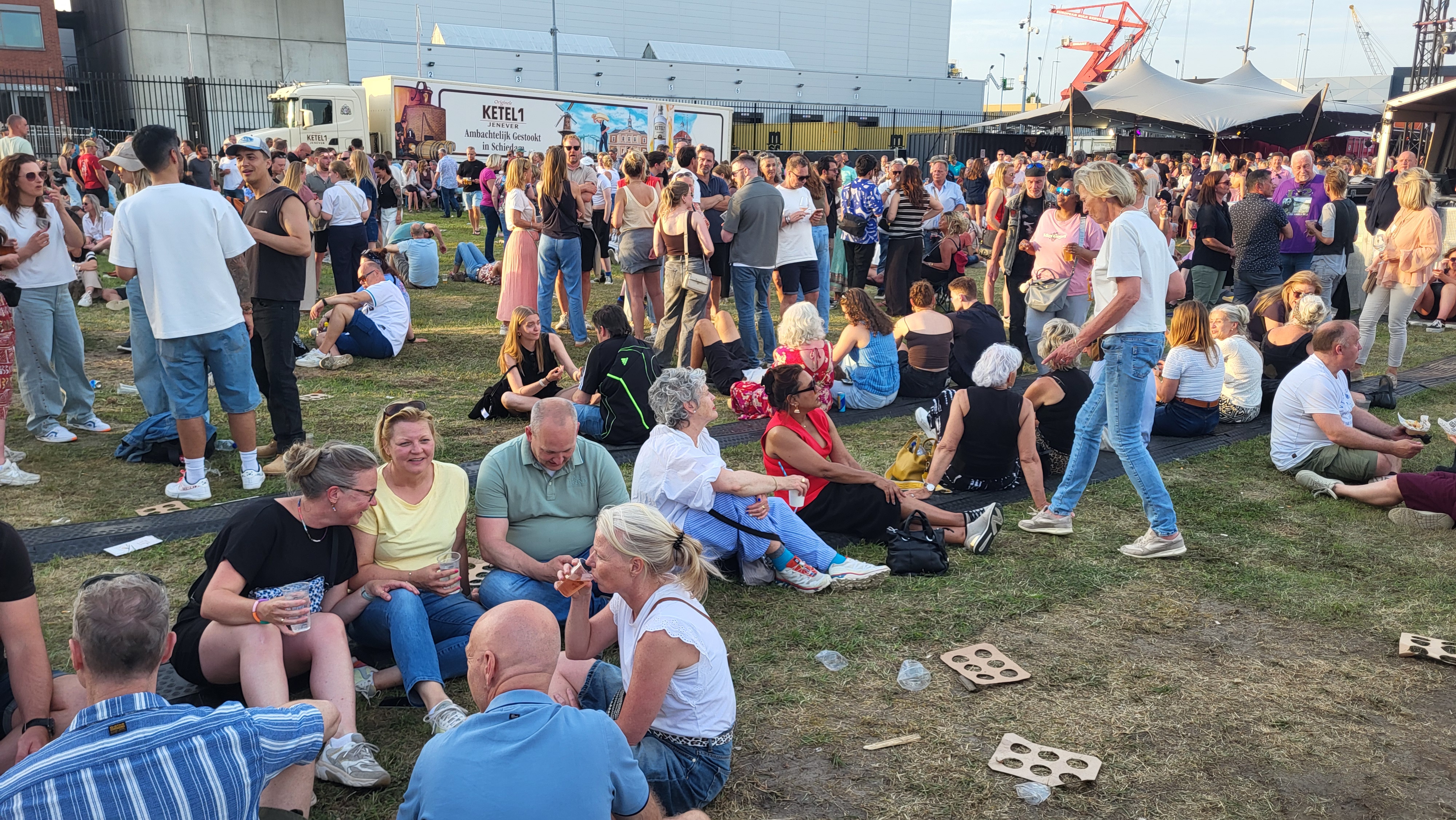 IDDF zaterdag drukke en zeer warme uitvoering