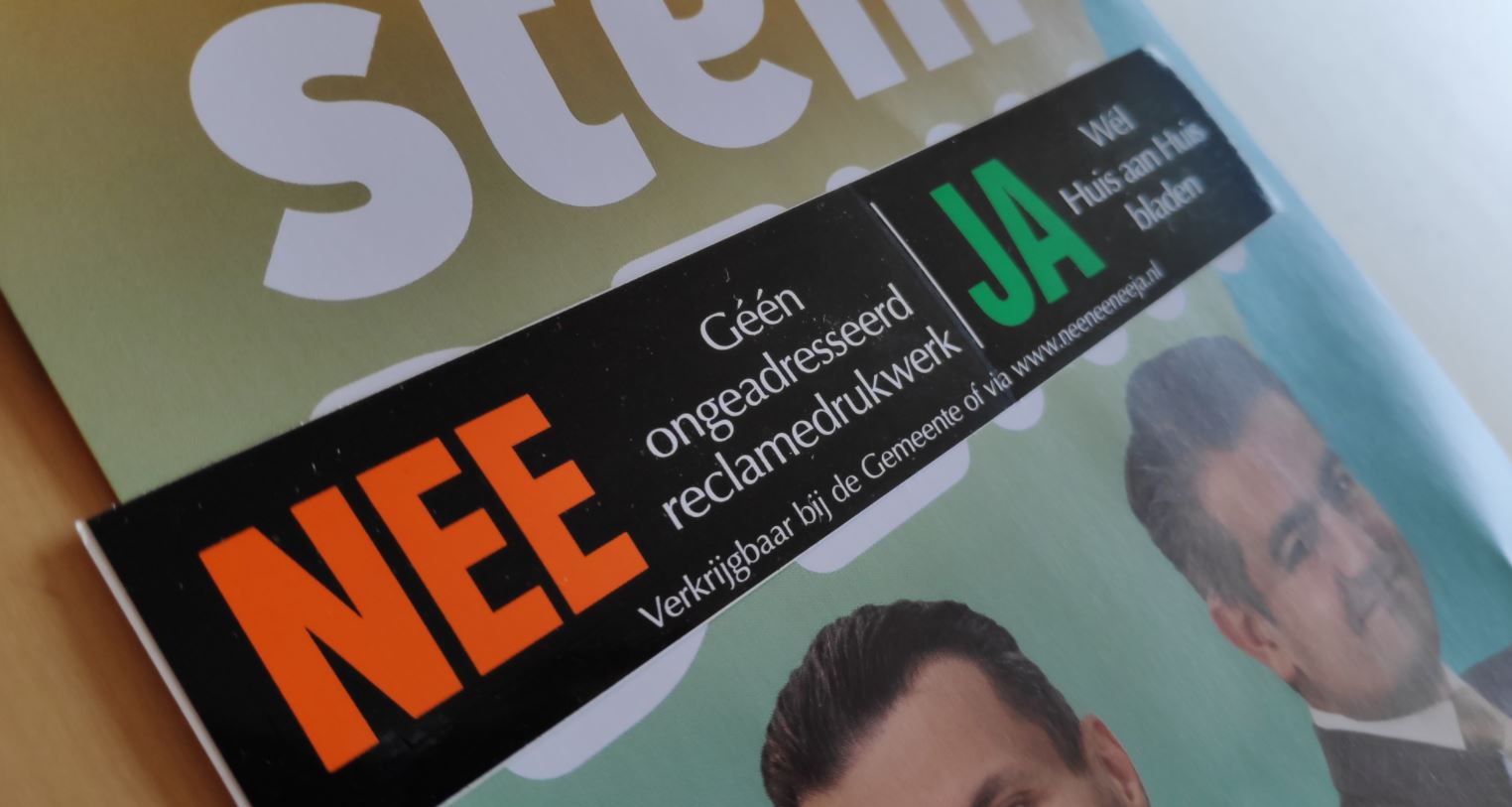 DENK flyert ook bij mensen die géén reclamedrukwerk in de bus willen