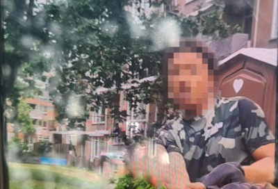 Wie herkent deze verdachte van explosie Damlaan?