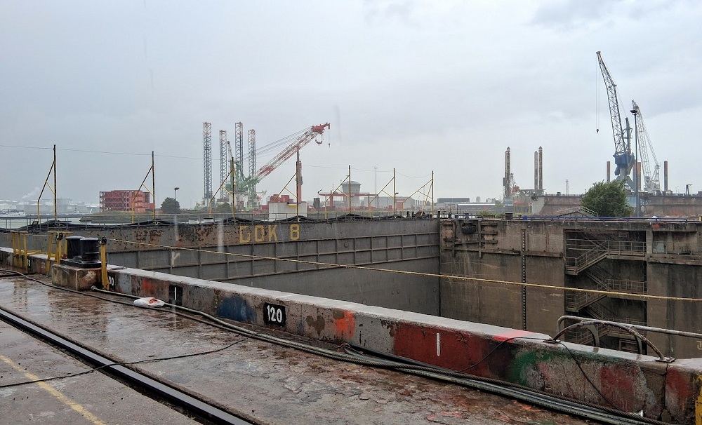 "Dok 8 van Wilton-Fijenoord, gigantisch en reusachtig"