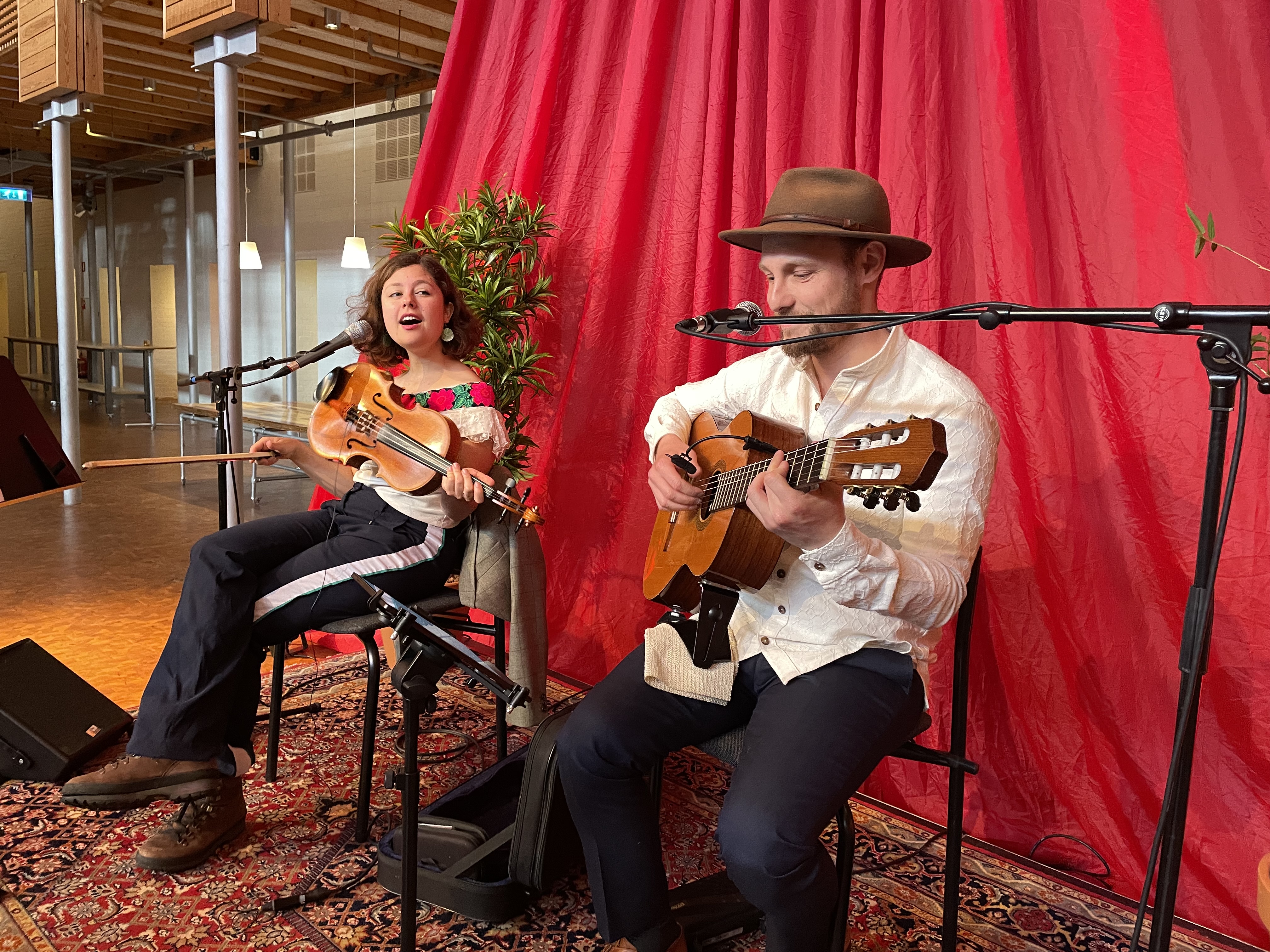 De zon scheen vandaag in Theater aan de Schie