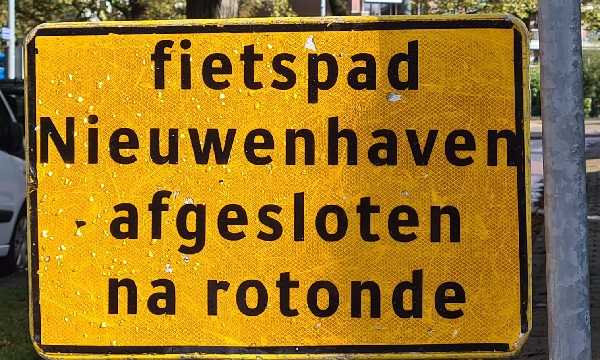 Opnieuw een slordigheid op het informatiebord