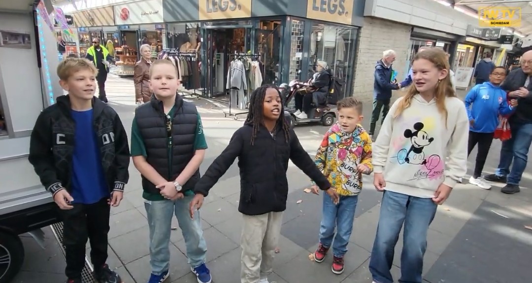 Jongeren maken rap Schiedam 750