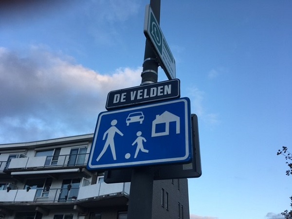 Vanaf De Velden vermiste meisje is teruggevonden