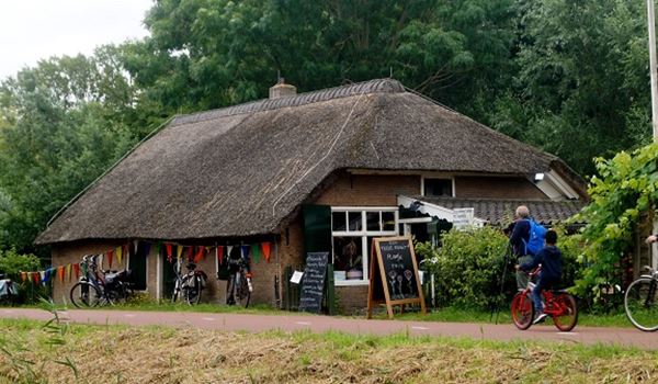 Vandaag is het voorjaarsmarkt bij De Groene Raat
