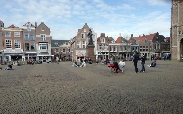 Dagtotaal coronabesmettingen stijgt weer boven de 4000