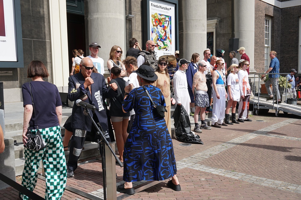 'Let op, dit is een territorium, veroverd met klappen' 