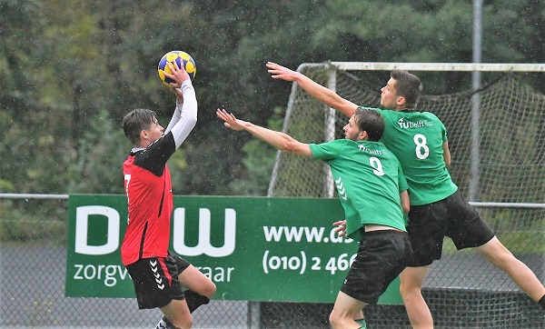 Effectiever Paal Centraal zorgt pas in slotfase voor duur puntverlies Nexus