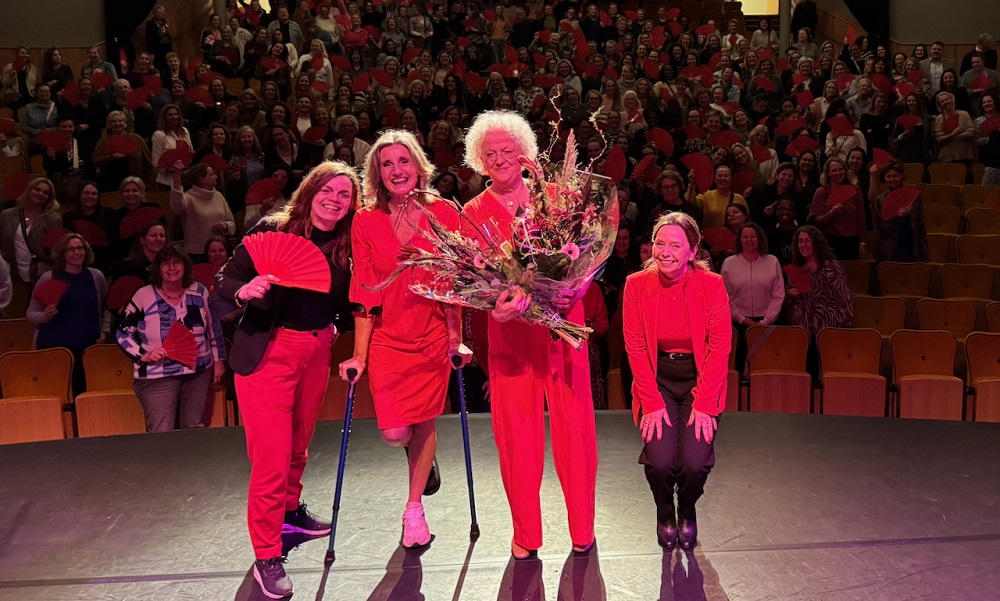 Theatercollege, een vrolijke avond over de overgang