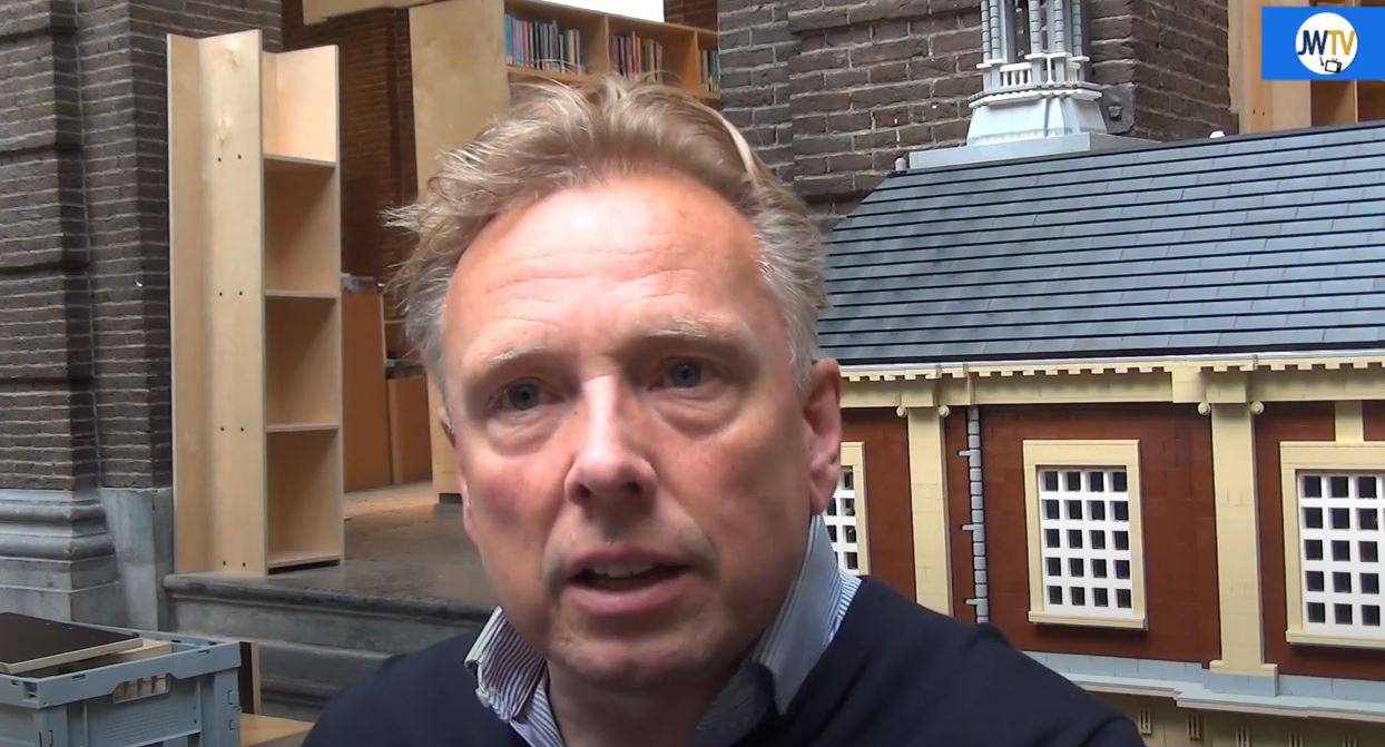 De druk is tegenwoordig veel groter voor een journalist, er is de hele dag response