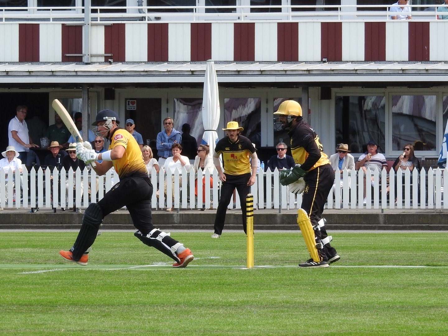 Excelsior'20 verliest in spannende partij met hoge totalen