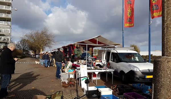Op 22 januari 1e rommelmarkt op Maasboulevard 