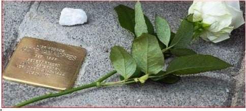 Vandaag, 77 jaar geleden, werden 10 joodse Schiedammers vermoord