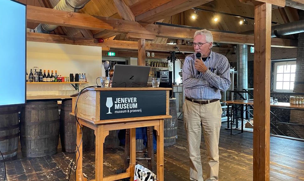 Over wederopbouw van afgebrande panden tot Jenevermuseum