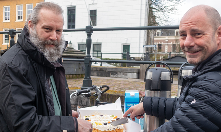 "OV moet beter in plaats van erop te bezuinigen en behoud lijn 21"
