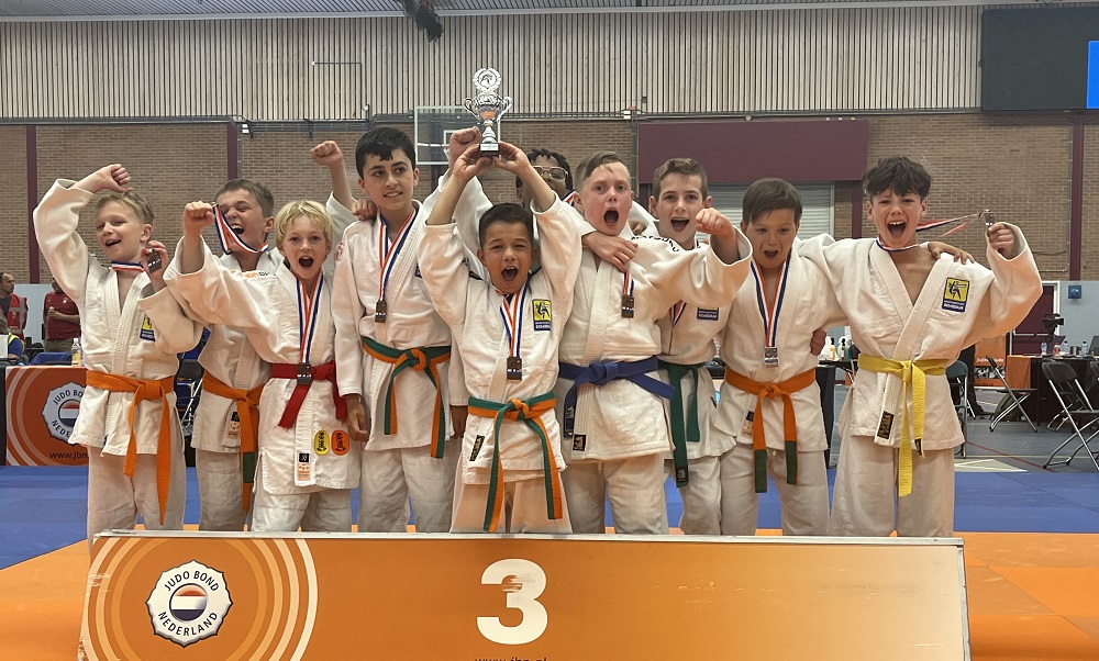 Jongensteam Sportinstituut Schiedam 3e van Nederland