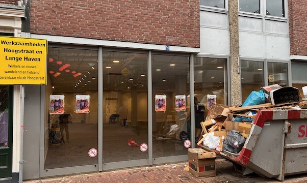 Nieuwe openingsdatum voor nieuwe kledingwinkel Hoogstraat