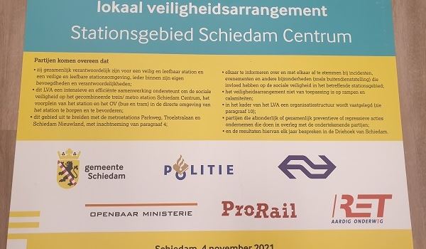 Wangedrag op station Schiedam Centrum beboet