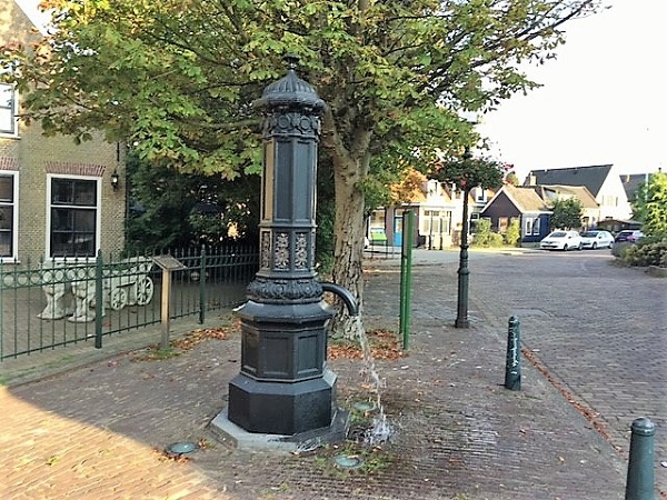 Vijftien posters in Kethel opgesteld op plaatsen die erg veranderd zijn