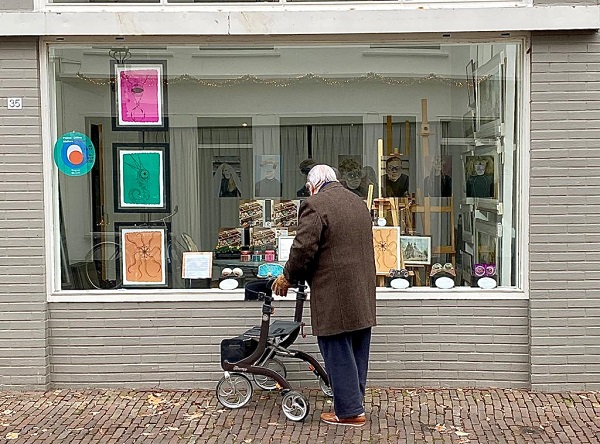 Ruim twintig locaties bieden ruim twintig dagen Raamkunst