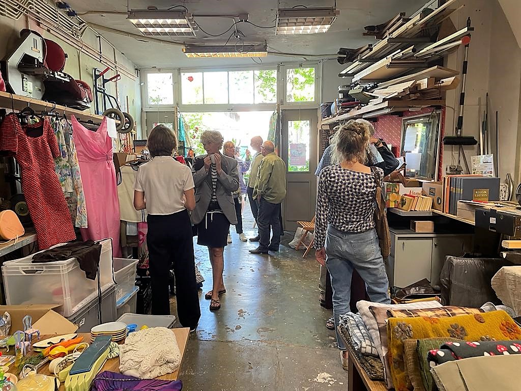 Garage-sale op meer dan drie adressen aan de Lange Haven