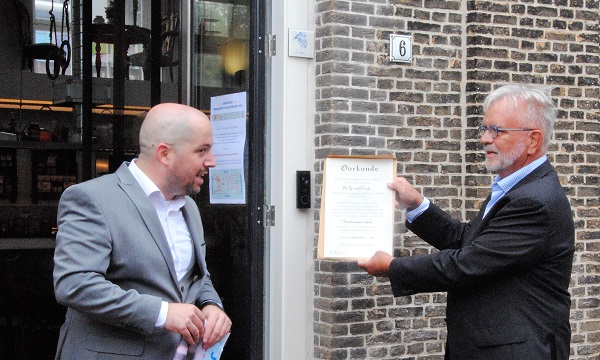 Zeventigste ereschildje is voor de stadsarmenschool