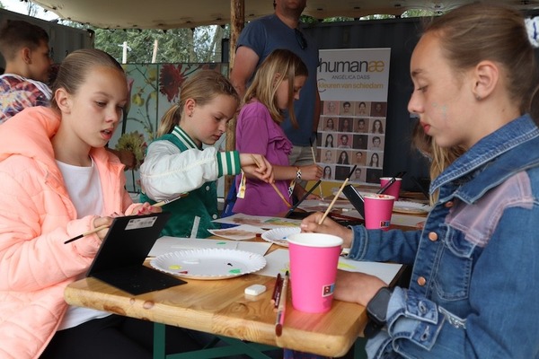 Kindertentoonstelling ‘Humanæ: Kleuren van Schiedam’