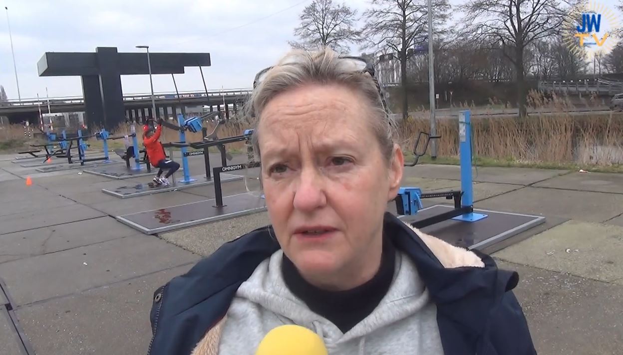 Nu gratis buitenfitness op plek waar in toekomst hotel komt