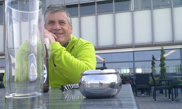 Havendijk 1001, was wél bibliotheekcentrale, werd géén hotel, maar is nu wél een restaurant