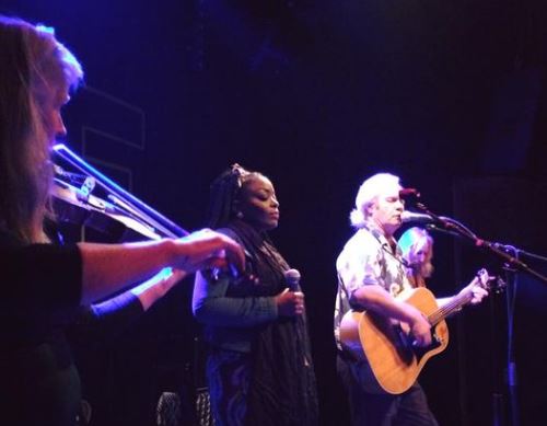 Schiedamse presentatrice Kizzy nu te zien op NPO2