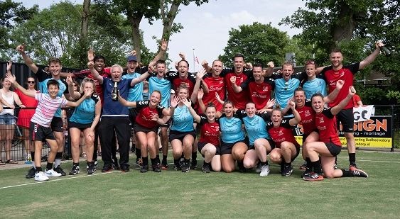 Zaterdag a.s. houdt Nexus toernooi en 'tropical beach party'