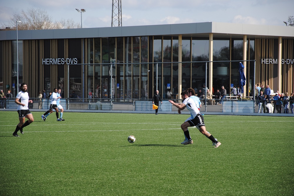 Doelpuntloos gelijkspel Hermes, winst in zevenklapper PPSC