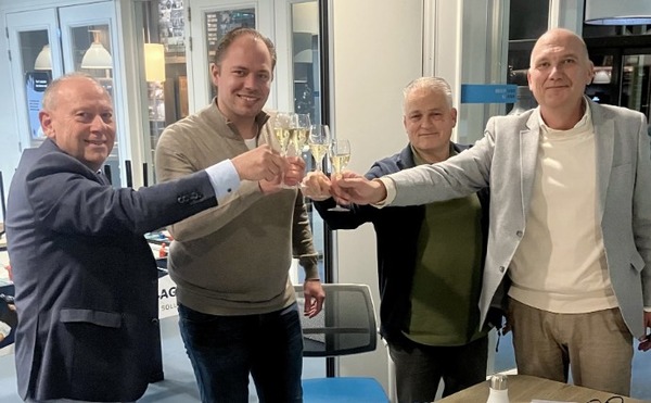 Anthony van Vooren nieuwe trainer HDVS