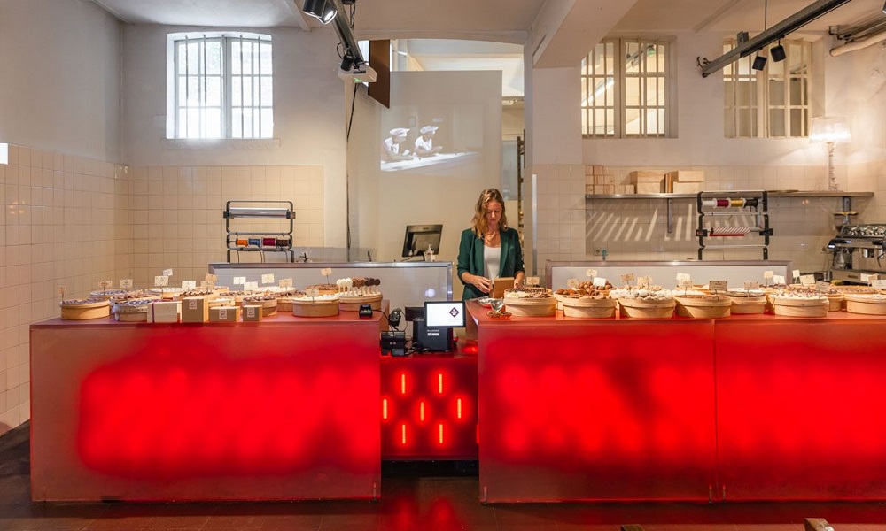 De Bonte Koe zoekt winkelmedewerkers