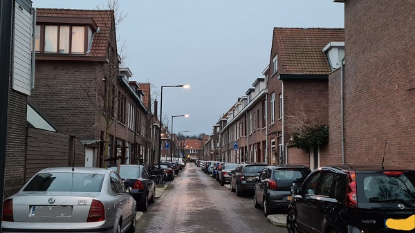 Oost, West, thuis niet best