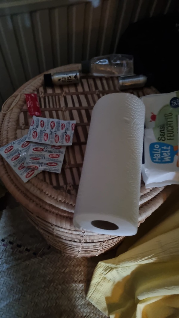 Twee onvergunde seksinrichtingen opgerold in Schiedam