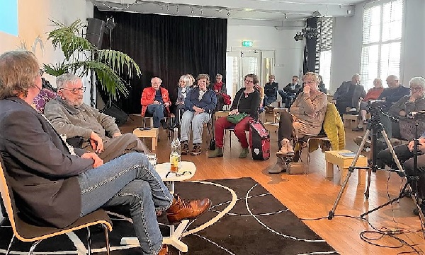 Schiedammer Van der Stel op ‘De Stoel’ in Museum Van Marken 