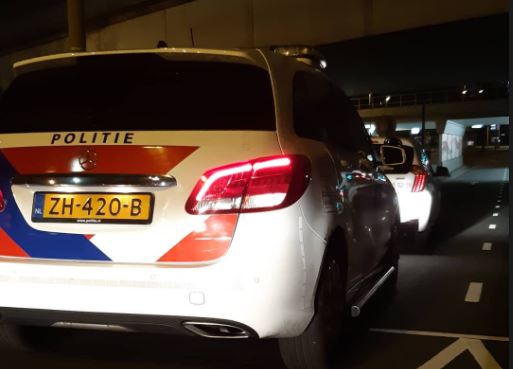 Automobilist blijkt geen rijbewijs te hebben en wordt er binnen 20 minuten opnieuw op betrapt